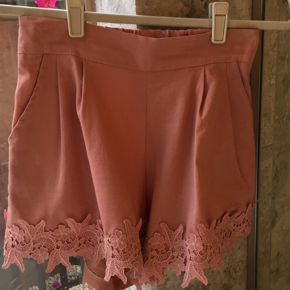 Beautiful Linen Short with One-of a-Kind Lace